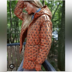 NWT Marea Printed Puffer Jacket in Camel Marea Flower size L/XL